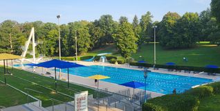 Es ist angerichtet im Sindelfinger Freibad: In einer Woche beginnt der Badespaß.